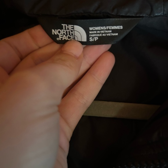 The North Face Parka - Picture 3 of 4